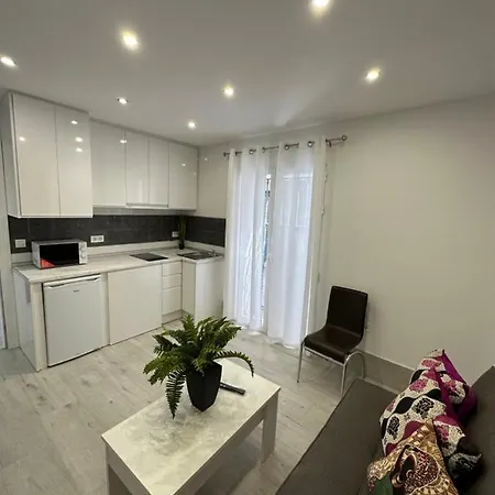 Bi-apartamento Bonito Y Coqueto Junto Corte Ingles Centro Apartment Granada