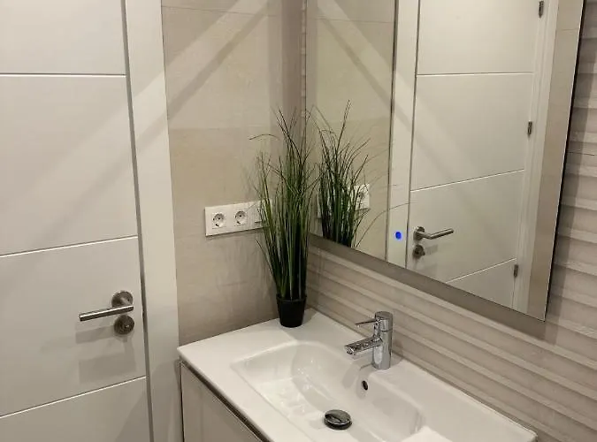 Bi-apartamento Bonito Y Coqueto Junto Corte Ingles Centro Granada